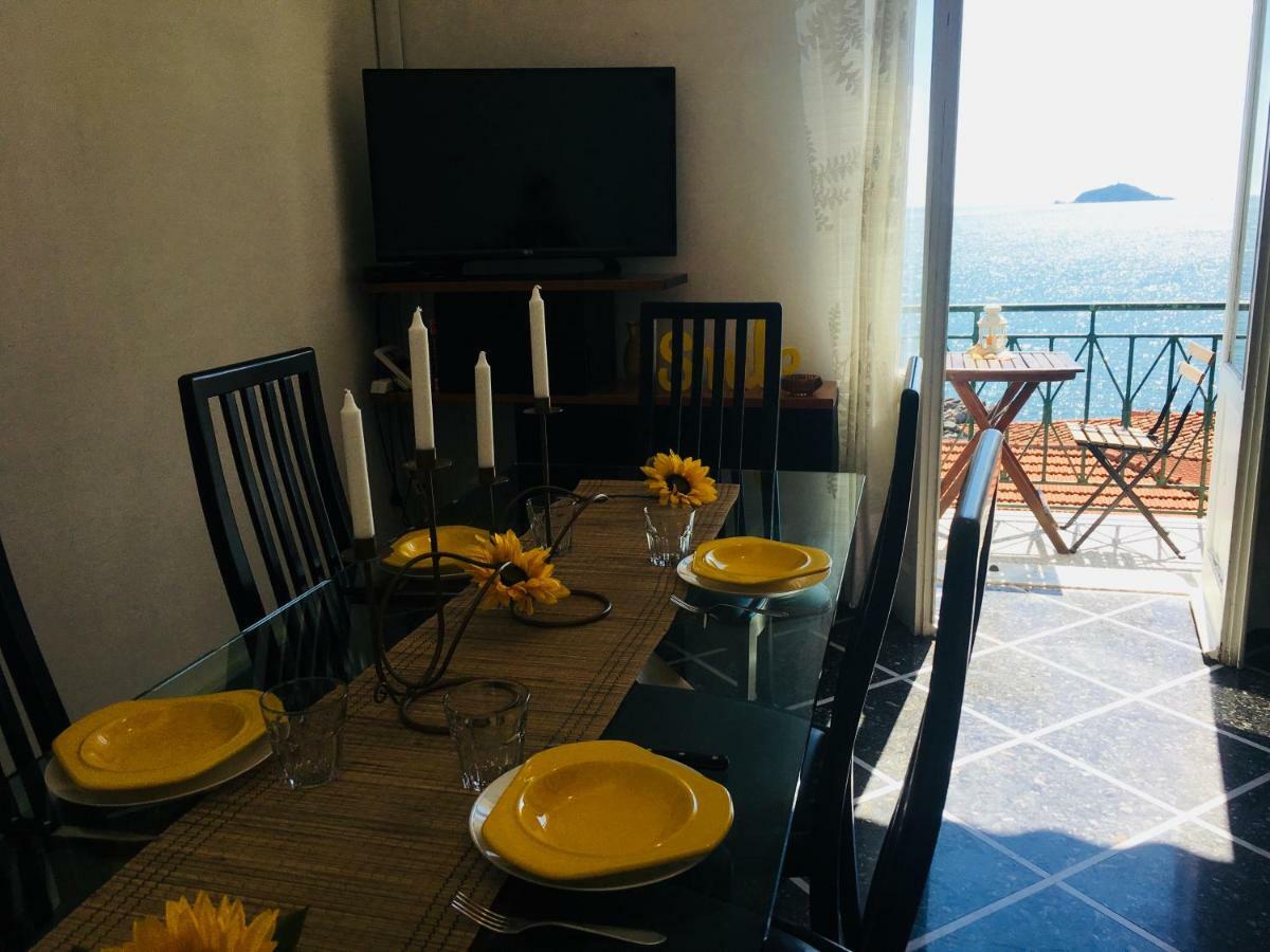 Vento Di Mare Apartment Tellaro Luaran gambar